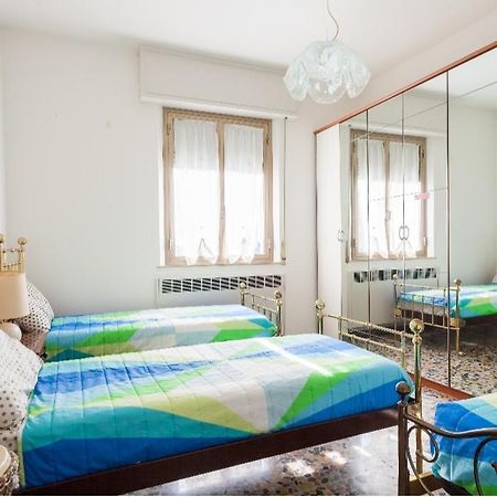 Ampio Appartamento Luminoso Quinto Piano Ascensore Bologna Ngoại thất bức ảnh